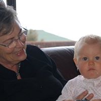 Sue Poole Photo 26