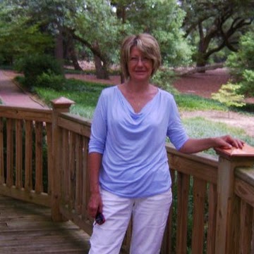 Debbie Burt Photo 34