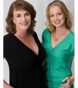 Jennifer Hood Photo 8