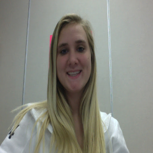 Amanda Whalen Photo 19