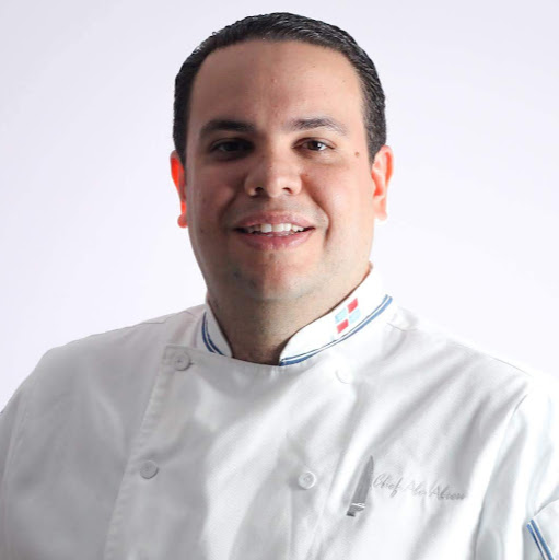 Alejandro Abreu Photo 6
