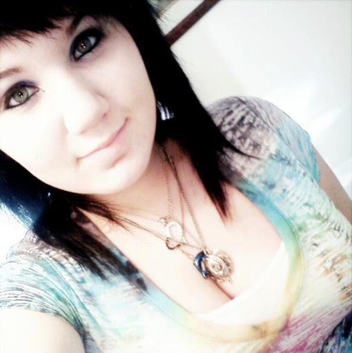 Hope Hunter Photo 12