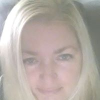Christine Calvert Photo 9