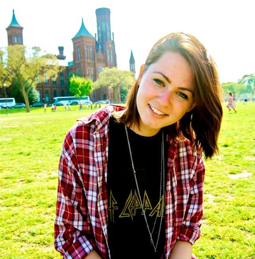Caroline Myers Photo 33