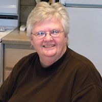 Helen Mcdonald Photo 33