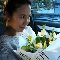 Julia Song Photo 25