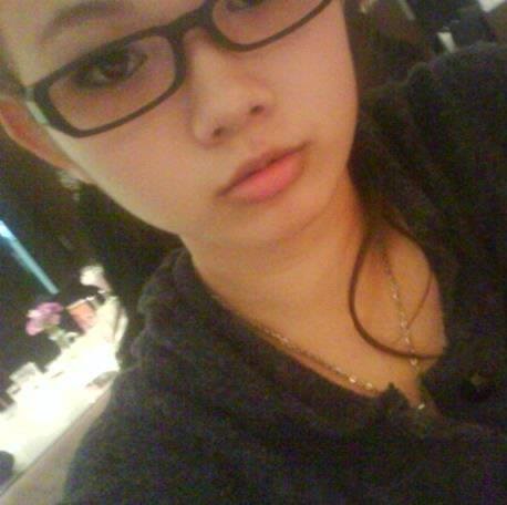 Vivian Lin Photo 9