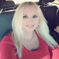 Lisa Gatlin Photo 9