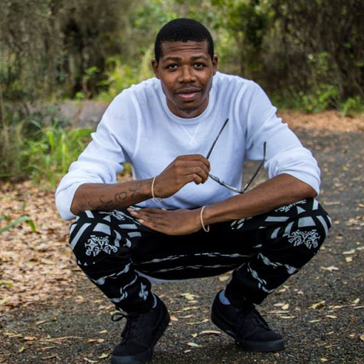 Kenny Wade Photo 36