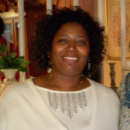 Debbie Sample Photo 5
