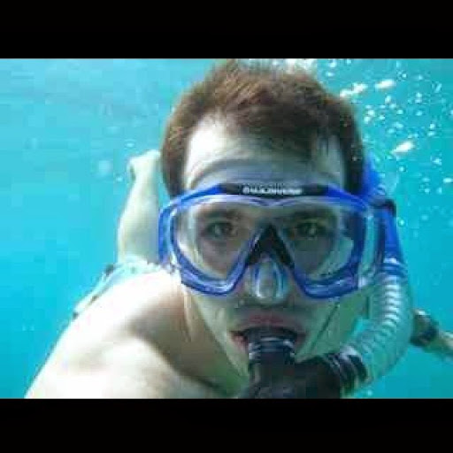 Michael Navarro Photo 35