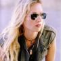 Stephanie Richards Photo 26