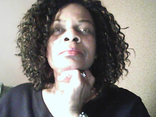 Shirley Watson Photo 7