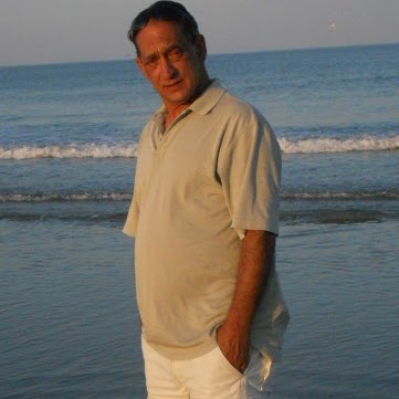 Tony Crowe Photo 9