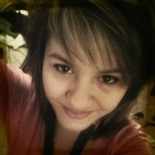 Amy Rodriguez Photo 20