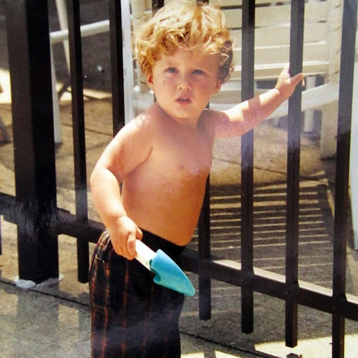 Patrick Mahoney Photo 15