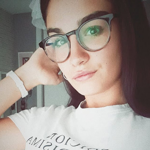 Carol Sanchez Photo 27