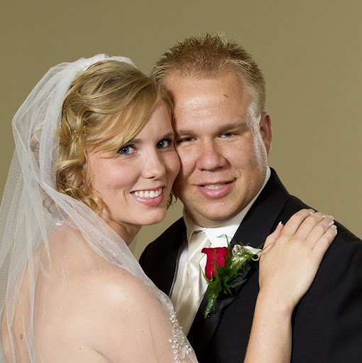Lindsay Cook Photo 26