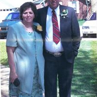 Carol Bradford Photo 31