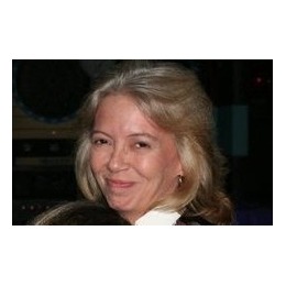 Cynthia Stump Photo 24