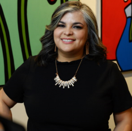 Yesenia Garibay Photo 20