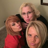 Kelly Dawson Photo 27