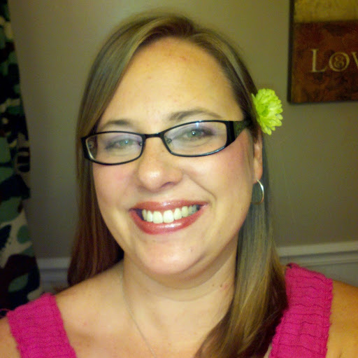 Nikki Willis Photo 40