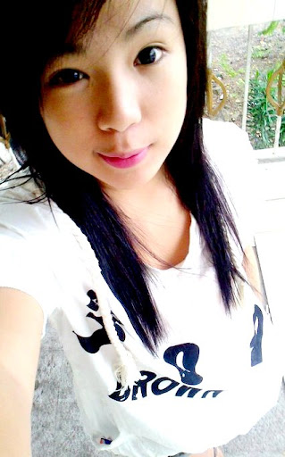 Claudine Lopez Photo 11