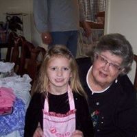 Sandy Leonard Photo 18