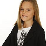 Julia Parton Photo 3