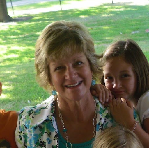 Laurie Jones Photo 36