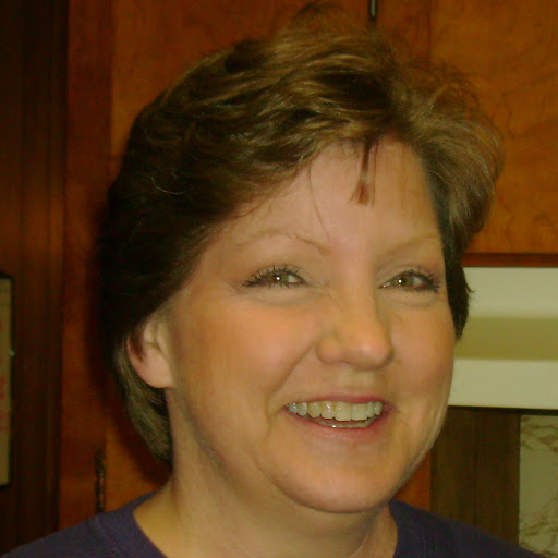 Bonnie Freeman Photo 43