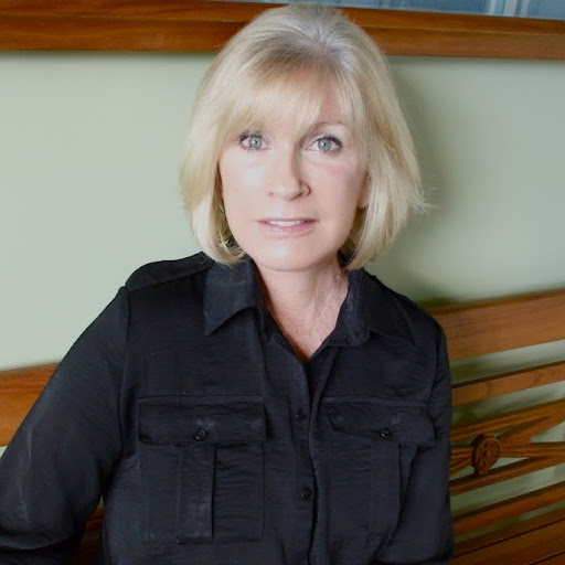 Diane Abraham Photo 14
