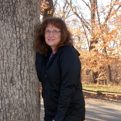 Tracy Bennett Photo 40