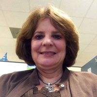 Jane Reynolds Photo 41