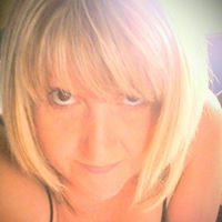 Nicki Morris Photo 9