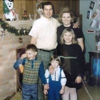 Michelle Schooler Photo 20
