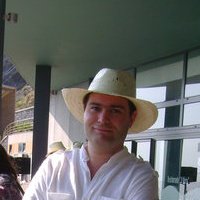 Armando Amador Photo 22