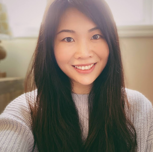 Caroline Wang Photo 27