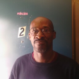 Anthony Beard Photo 8