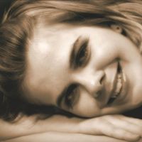 Sarah Laughlin Photo 29