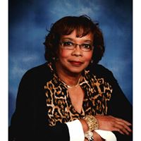 Myra Reynolds Photo 5