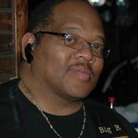 Raymond Hicks Photo 33