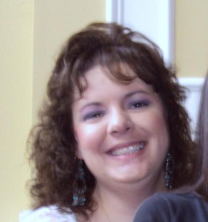 Danielle Henry Photo 12