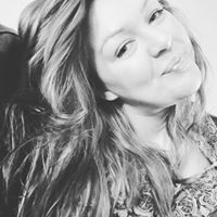 Sarah Wainwright Photo 15