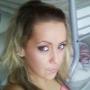 Laura Kane Photo 14