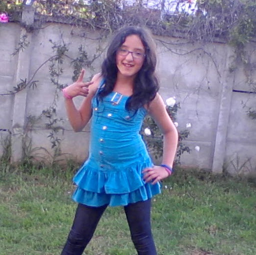 Francisca Vargas Photo 6