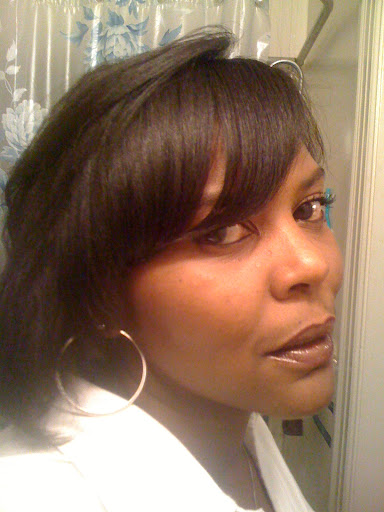 Michelle Burch Photo 38