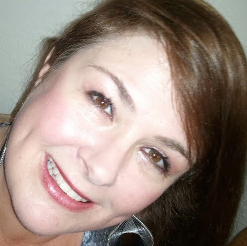 Renee Matthews Photo 49