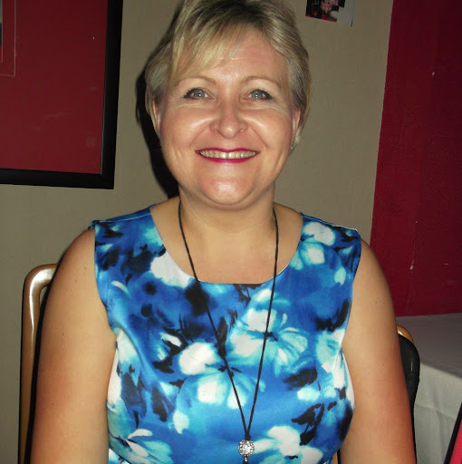 Wendy Rowe Photo 10
